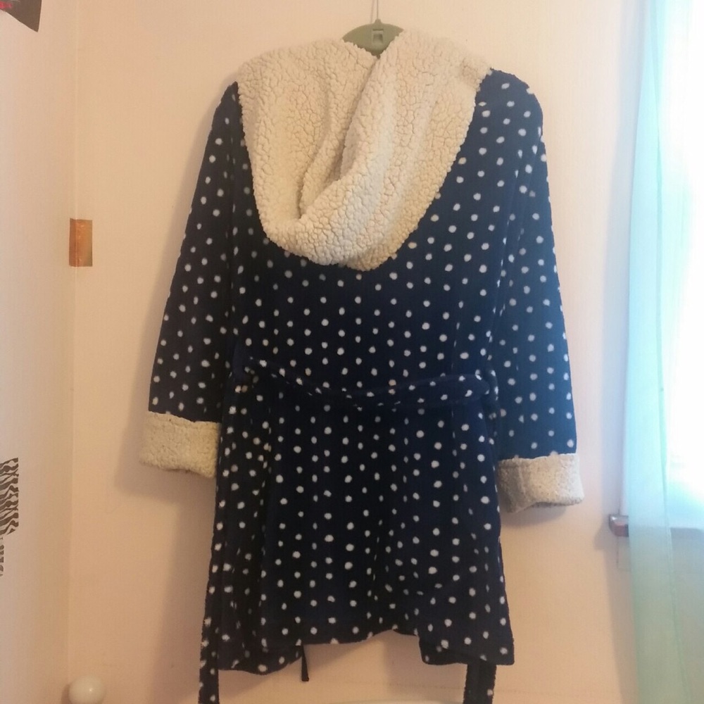 DearFoams Bath Robe - Picture 3 of 4